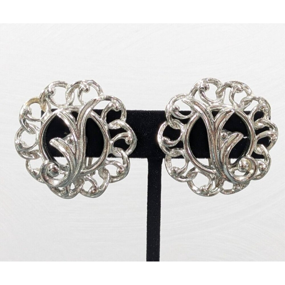 Vintage Sarah Coventry Silver Tone Scroll Round Statement Clip On Earrings